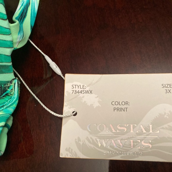 NWT Coastal Waves Bikini - Picture 4 of 6